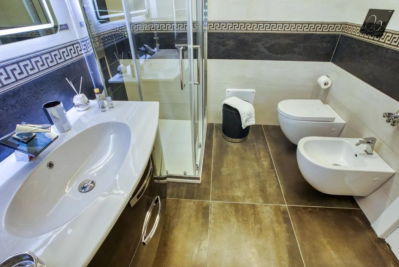 B&B Distinto Suite & Rooms 레체