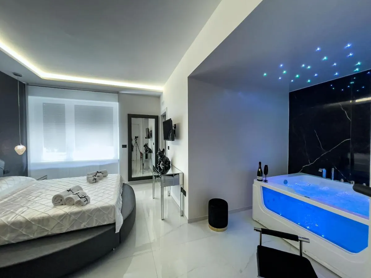 B&B Distinto Suite & Rooms 레체
