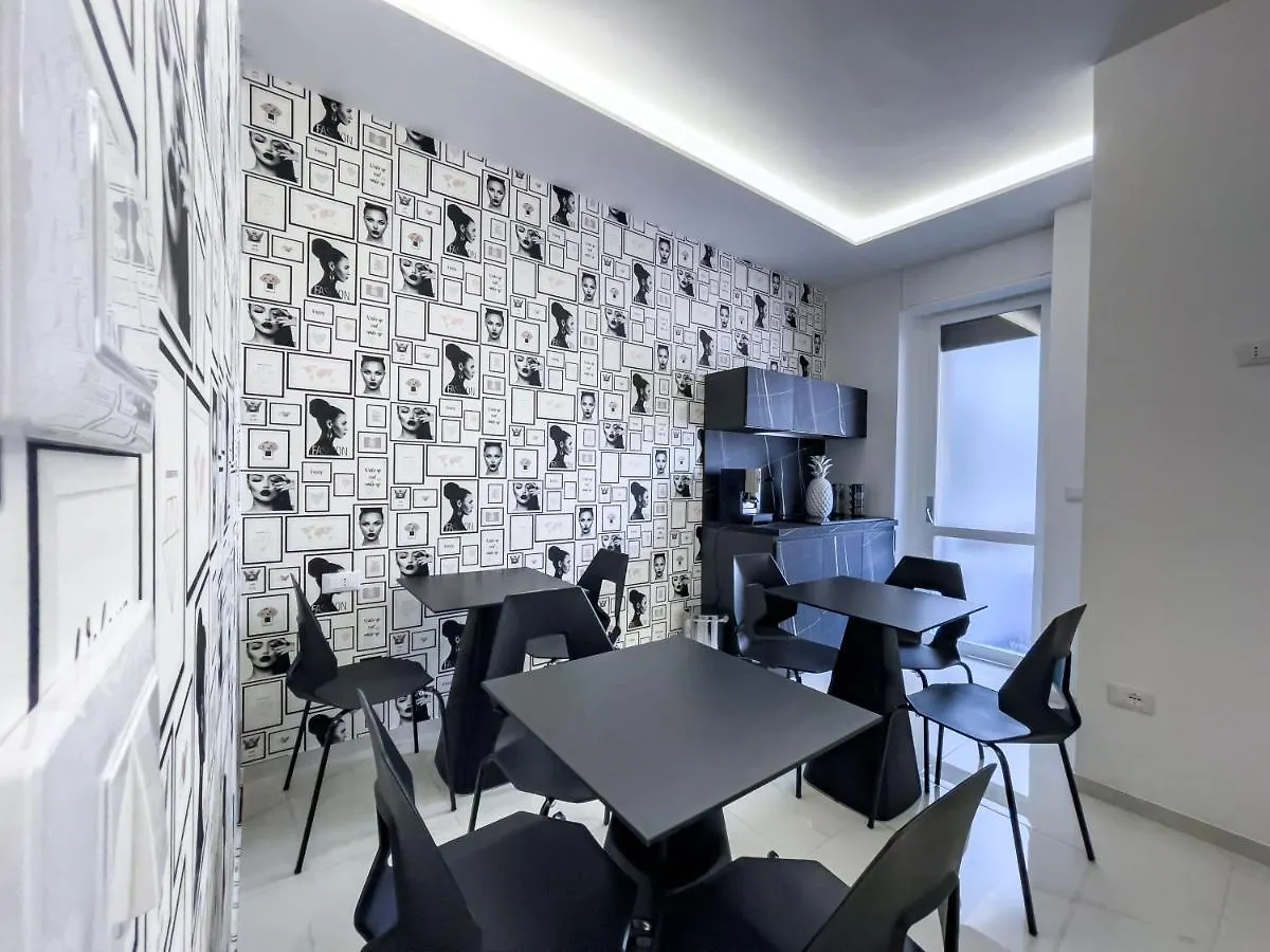 B&B Distinto Suite & Rooms 레체